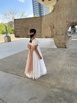 copy of 13. Robe de communion Beige manches cloche tulle plumetti (avec dentelle tulle plumetti)