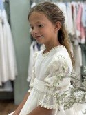 copy of 31. Vestido de comunión "plumetti beige + tul en cuellos y puños "